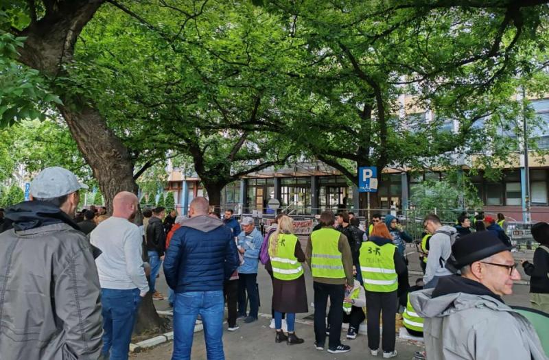 A börtön falai mögött raboskodó három fogvatartott aktivista végre elnyerte szabadságát.