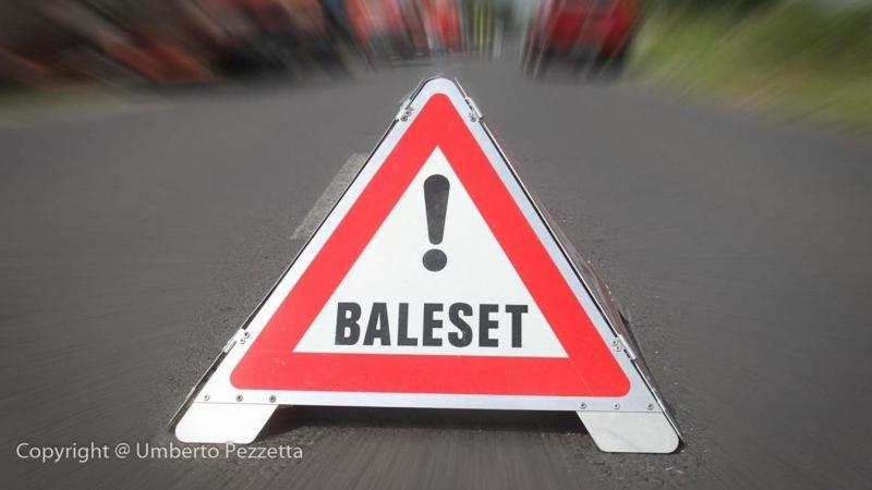Súlyos baleset zajlott le a 7-es úton: két motor összeütközött, és mindkét jármű lángra kapott.