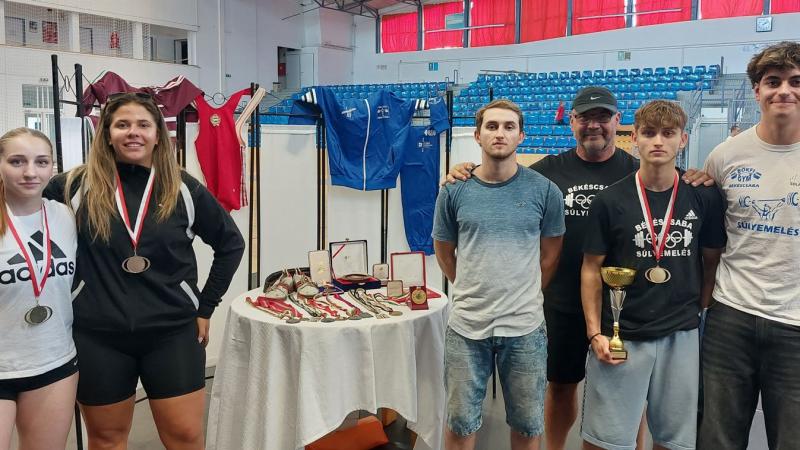 Az ifjúsági versenyek után a csabai súlyemelők következő nagy célja a junior Európa-bajnokság elérése.