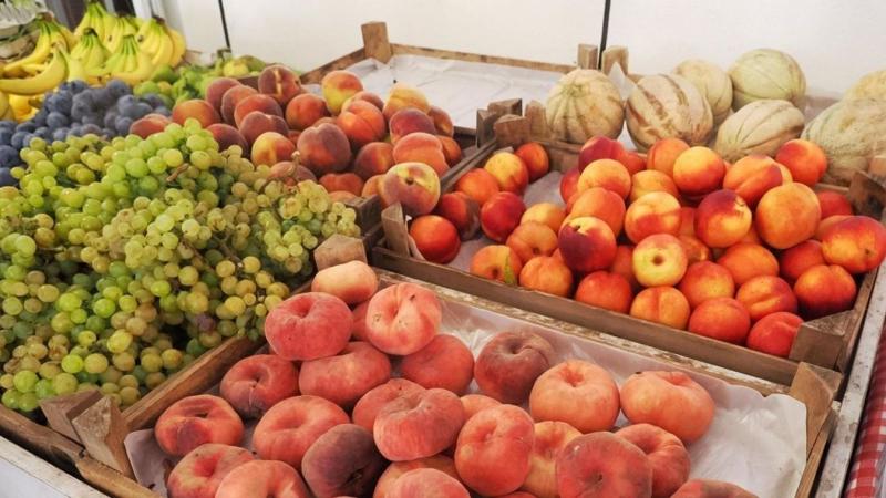 Fedezd fel a meglepő árakat: ennyit takaríthatsz meg, ha az őszi vásárlást a helyi piacokon intézed a boltokkal szemben!