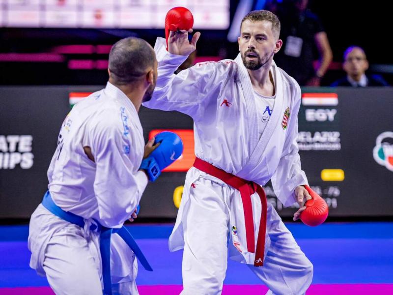 Hárspataki Gábor, a kiváló karatés, immár tizedik alkalommal hódította el a magyar bajnoki címet! A sportág iránti elkötelezettsége és kitartása példaértékű, és ezzel a teljesítménnyel tovább öregbíti nevét a karate világában. A legfrissebb sikere nemcsak