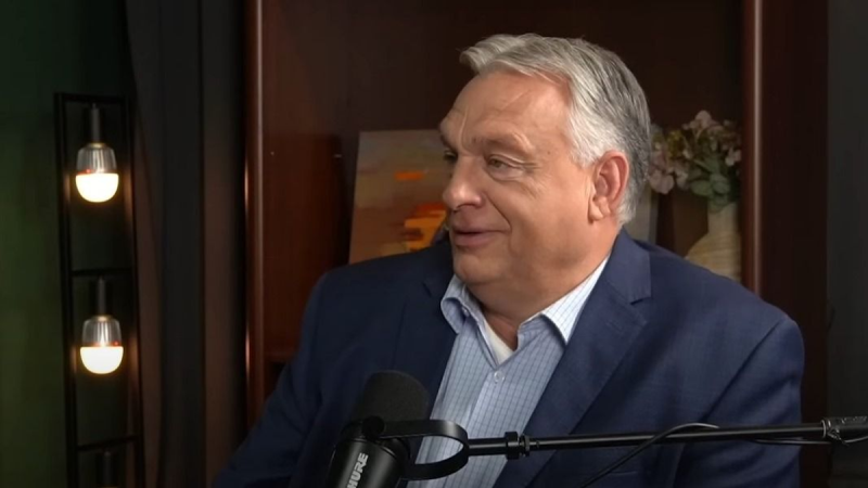 Orbán Viktor a Patrióta Extrában kijelentette, hogy az embereknek nem célszerű felnagyítaniuk saját jelentőségüket.