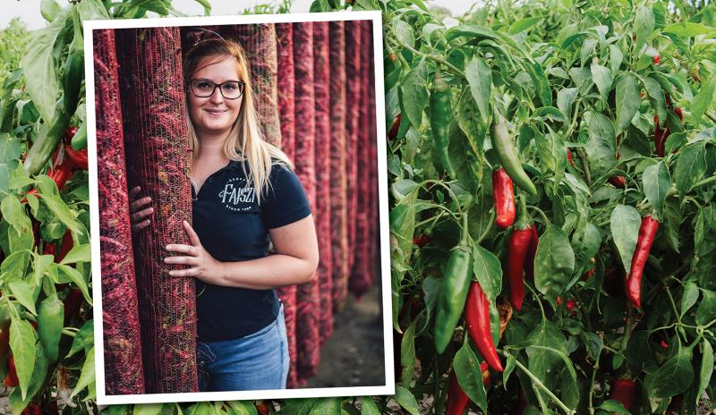 A negyedik generációs fűszerpaprika-termesztő, Okvátovity Dóra, különleges ízvilágával lepi meg a tejbegrízt, hiszen ő a paprikát sem habozik hozzácsempészni az édességhez.